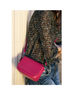Boxy Schultertasche in pink